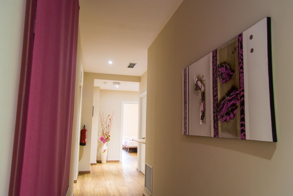 Guest house Travel Barcelona