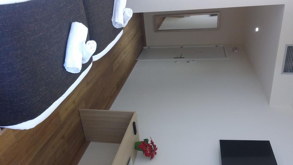 Gasthuis Travel 3*